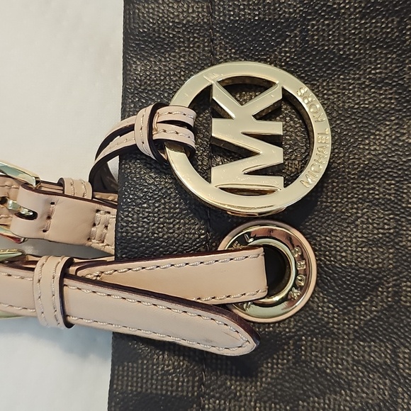 Michael Kors Jet Set Logo Print Signature Brown Tote - Picture 7 of 16